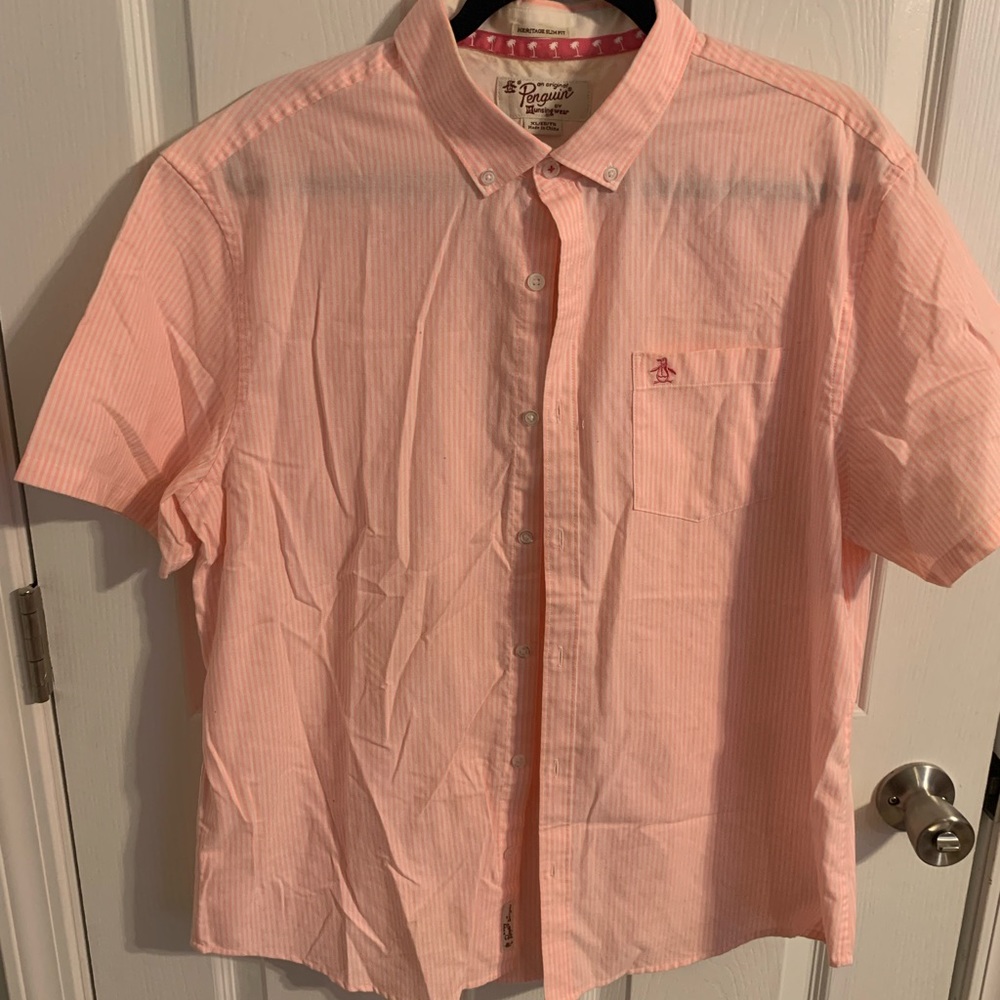 NWOT Original Penguin XL pink and white stripe short sleeve Oxford